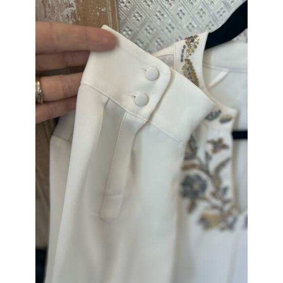 Women Chico's White Sequin Blouse, Size 16/18 - Picture 3 of 8